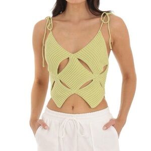 Blue Blush Cut Out Lime Green Crop Top 🍋‍🟩